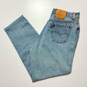 VINTAGE Levis Jeans 501 Light Wash Denim Button Fly Y2K Mens 34x32 (Act. 31x28)
